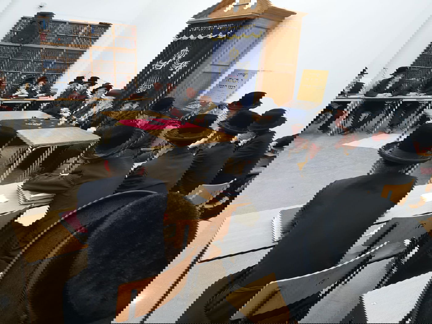 מסע החיזוק של הראשון לציון הגר"י יוסף באנטוורפן. צפו