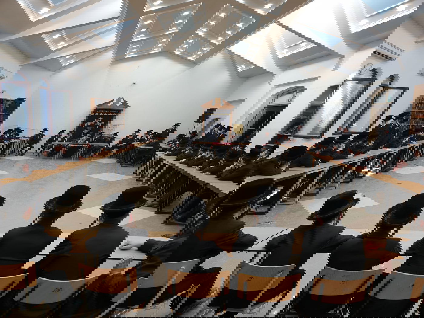 מסע החיזוק של הראשון לציון הגר"י יוסף באנטוורפן. צפו