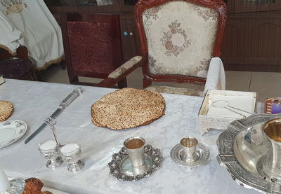 בבית האדמו"ר זצ"ל: טיש 'פסח שני' בקאליב