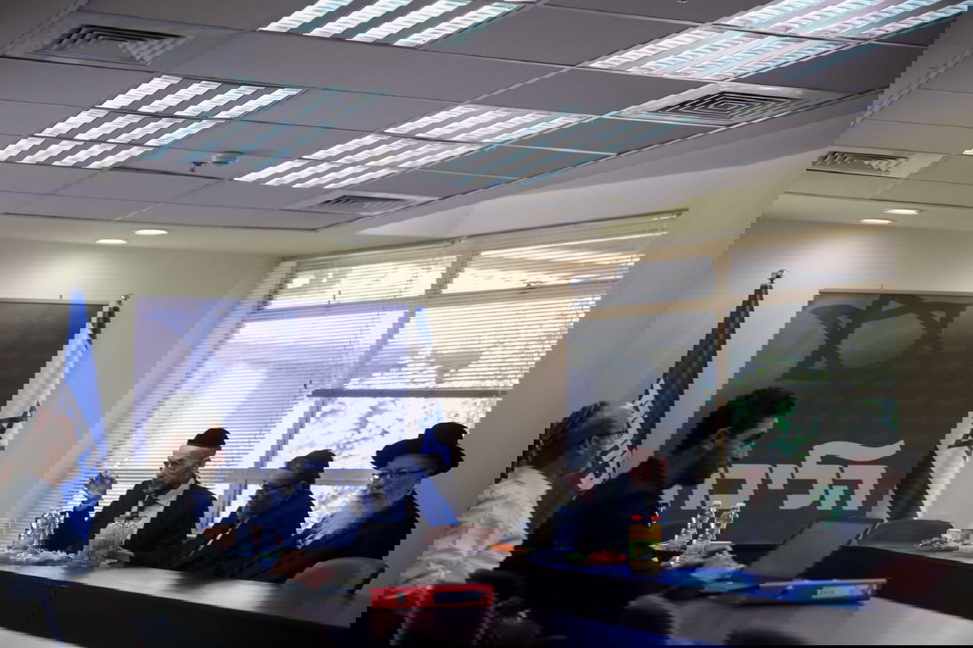 ה'משא ומתן' התחדש: המתווך החרדי  בין ליברמן והחרדים