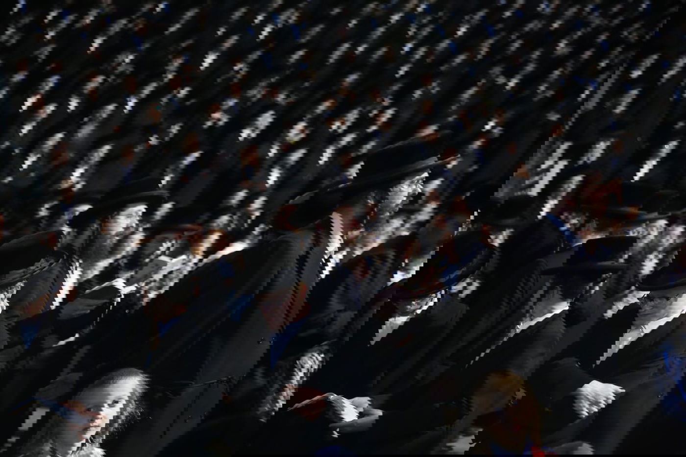 ערב ל"ג בעומר: האדמו"ר שכבר הדליק במירון