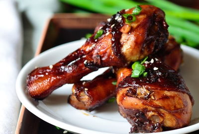 שוקי עוף בציפוי דבש וטריאקי