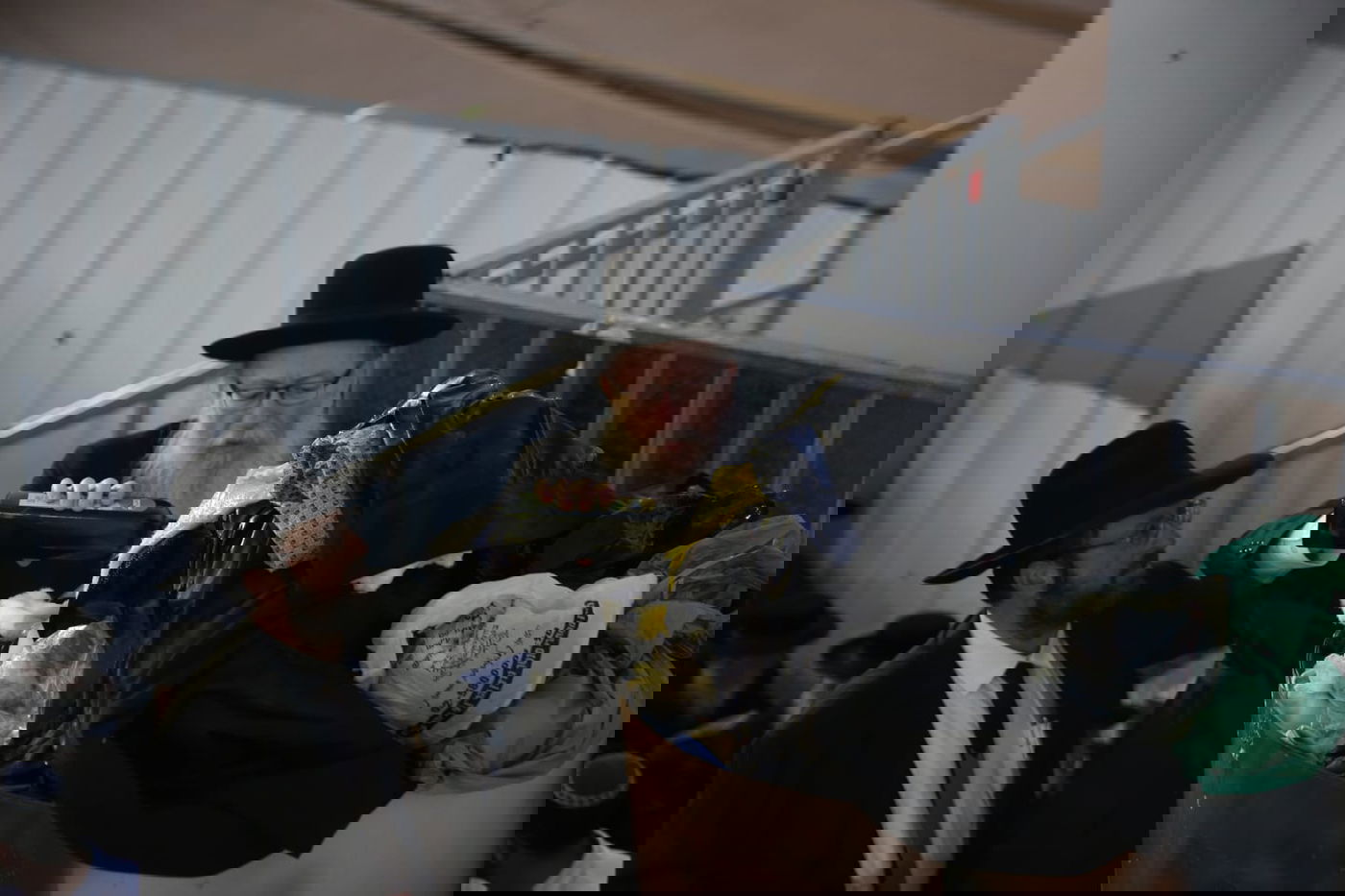 מירון: צפו במעמד ההדלקה המרכזי של האדמו"ר מבאיאן