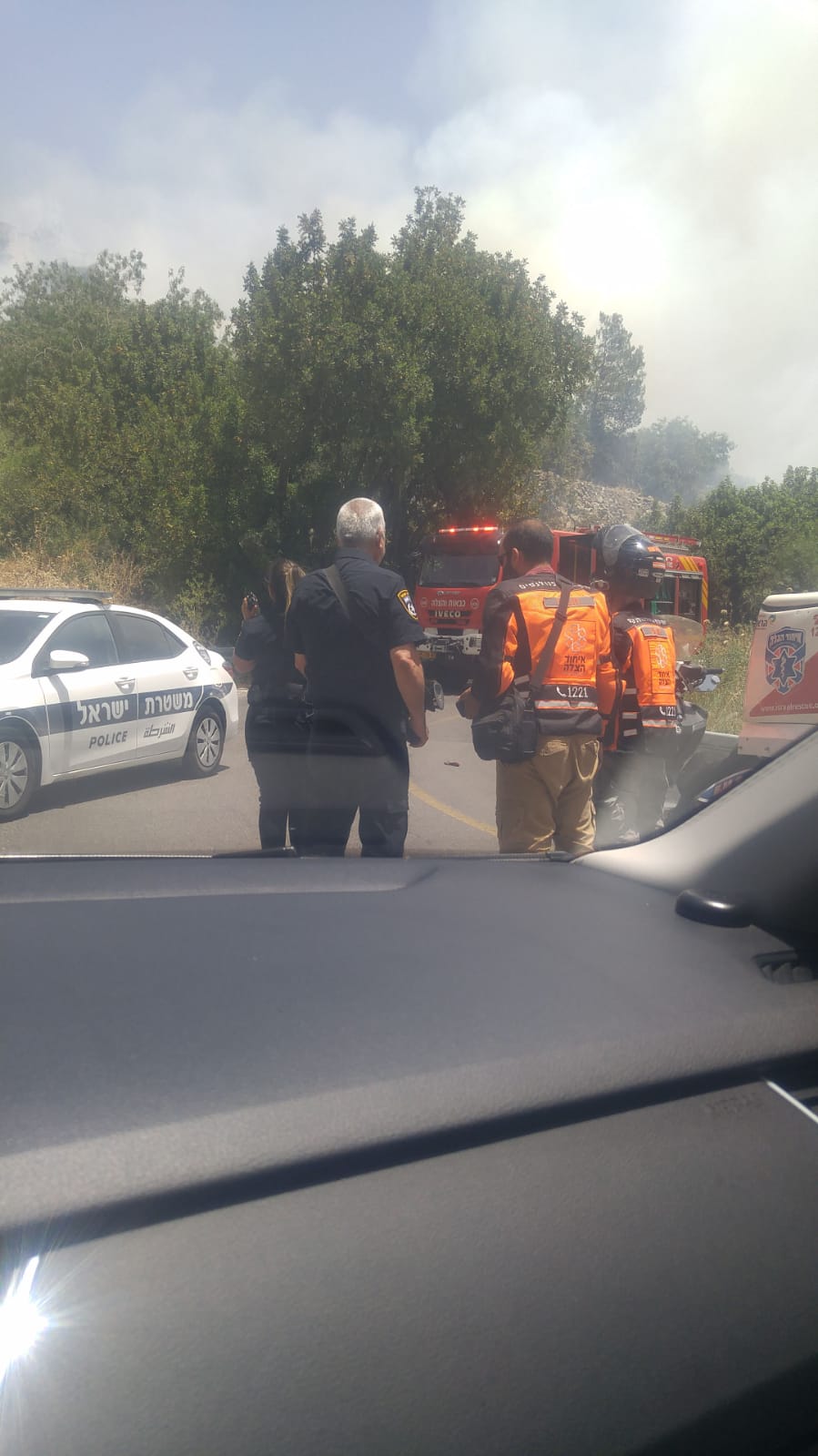 כבאים ומטוסים: שריפה סמוך למבשרת ציון