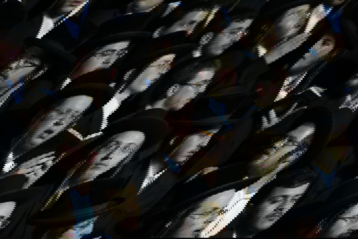 תיעוד מיוחד: ההדלקה של ר' מיילך בידרמן במירון