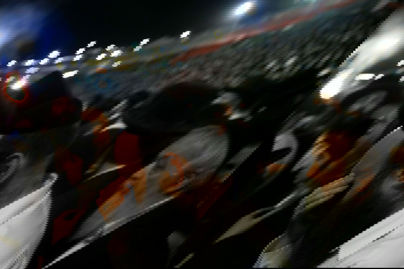 תיעוד מיוחד: ההדלקה של ר' מיילך בידרמן במירון