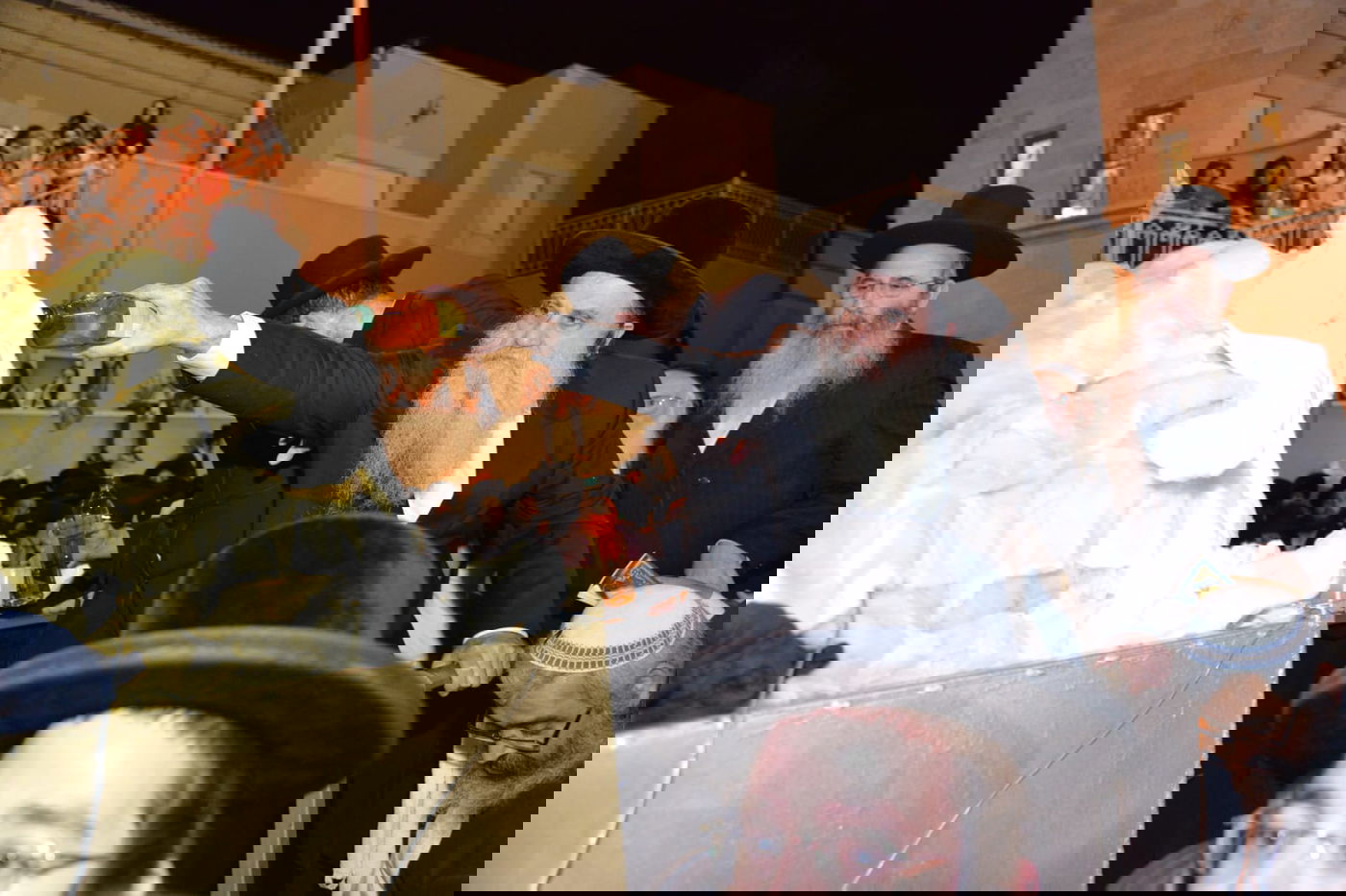 במירון: ההדלקה של רבי רפאל אבוחצירא