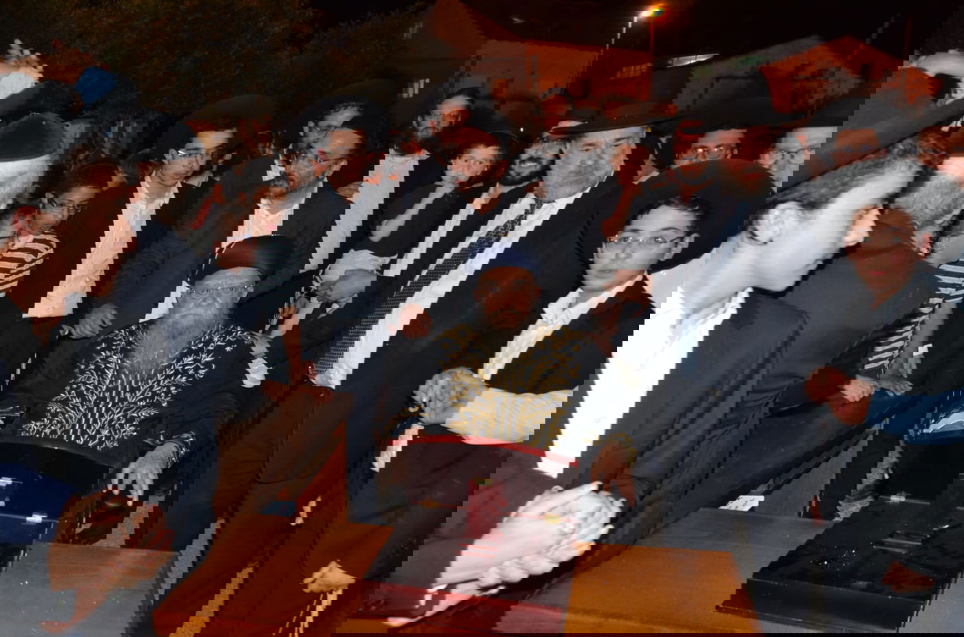 גלריה: ההדלקה של זקן הראשונים לציון