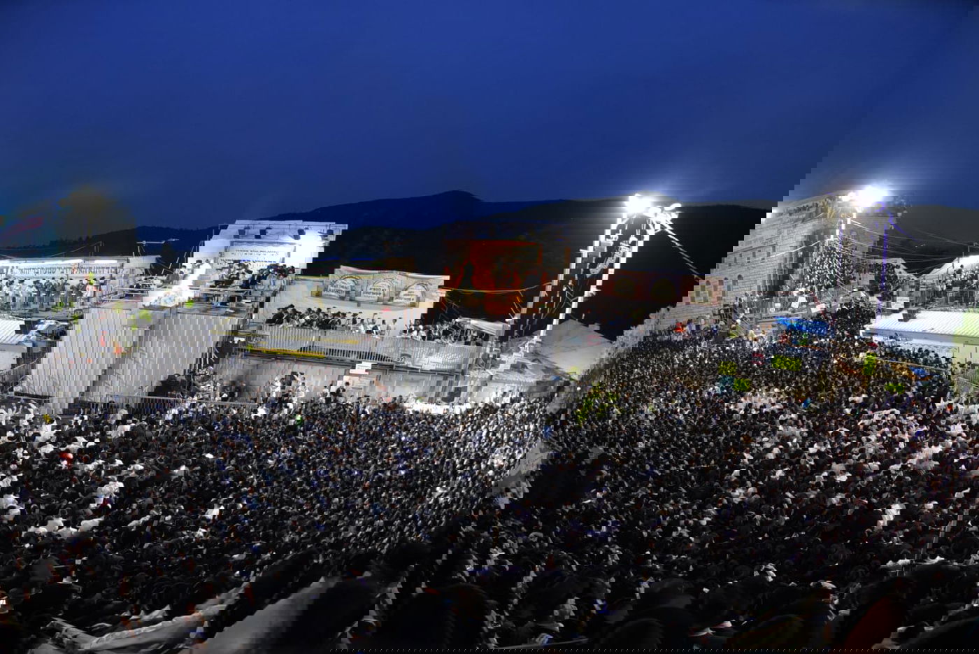 ההדלקה שנעלה את חגיגות ל"ג בעומר • צפו