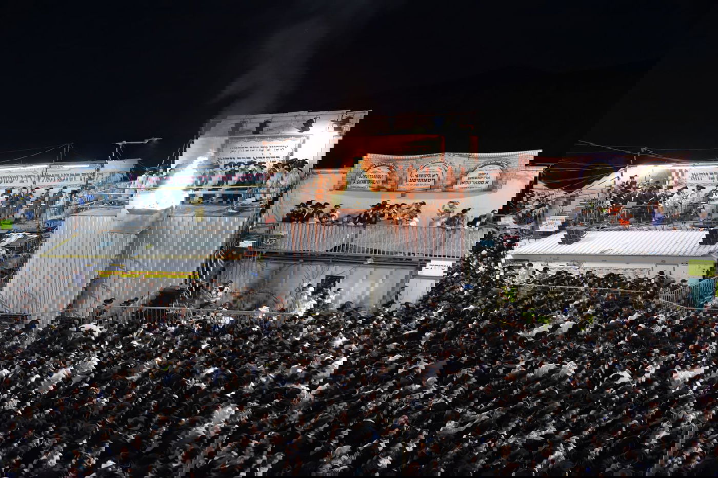 ההדלקה שנעלה את חגיגות ל"ג בעומר • צפו