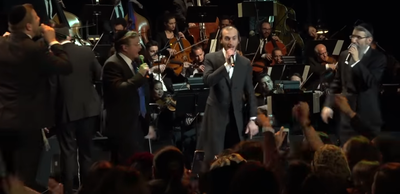 כוכבי הזמר האמריקנים במחרוזת להיטים