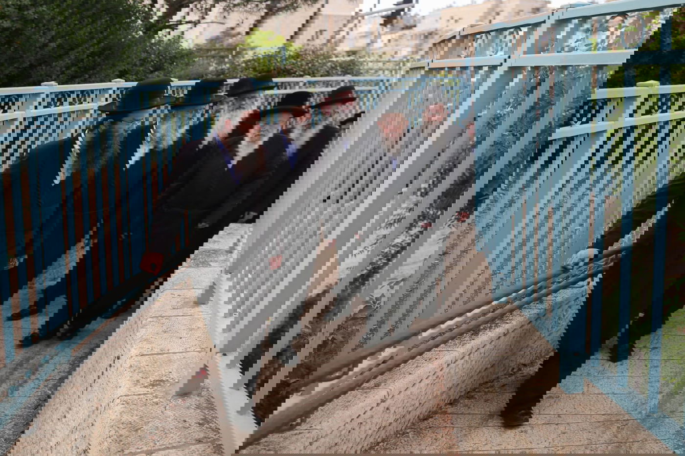 תיעוד: האדמו"רים מגיעים לכינוס המועצת