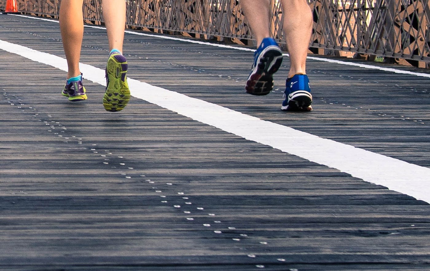 חד משמעית: נשים מתעלות על גברים בתיזוז שבין קריירה להורות