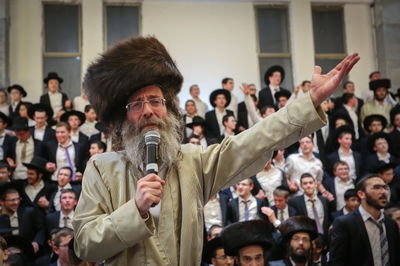 בסודיות, לפני חודשיים: הבת של ר' מיילך התארסה