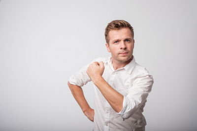 מתקשים 'לעמוד על שלכם'? כך תעשו זאת באלגנטיות