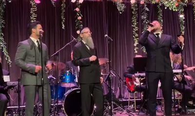 אברהם פריד, איציק דדיה ומרדכי שפירא במחרוזת חתונות