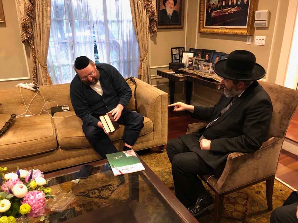 הגר"ד לאו: "לורי-לאה, אנו זקוקים לדמעות שלך"