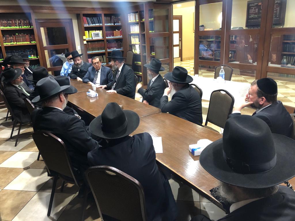 הגר"ד לאו: "לורי-לאה, אנו זקוקים לדמעות שלך"