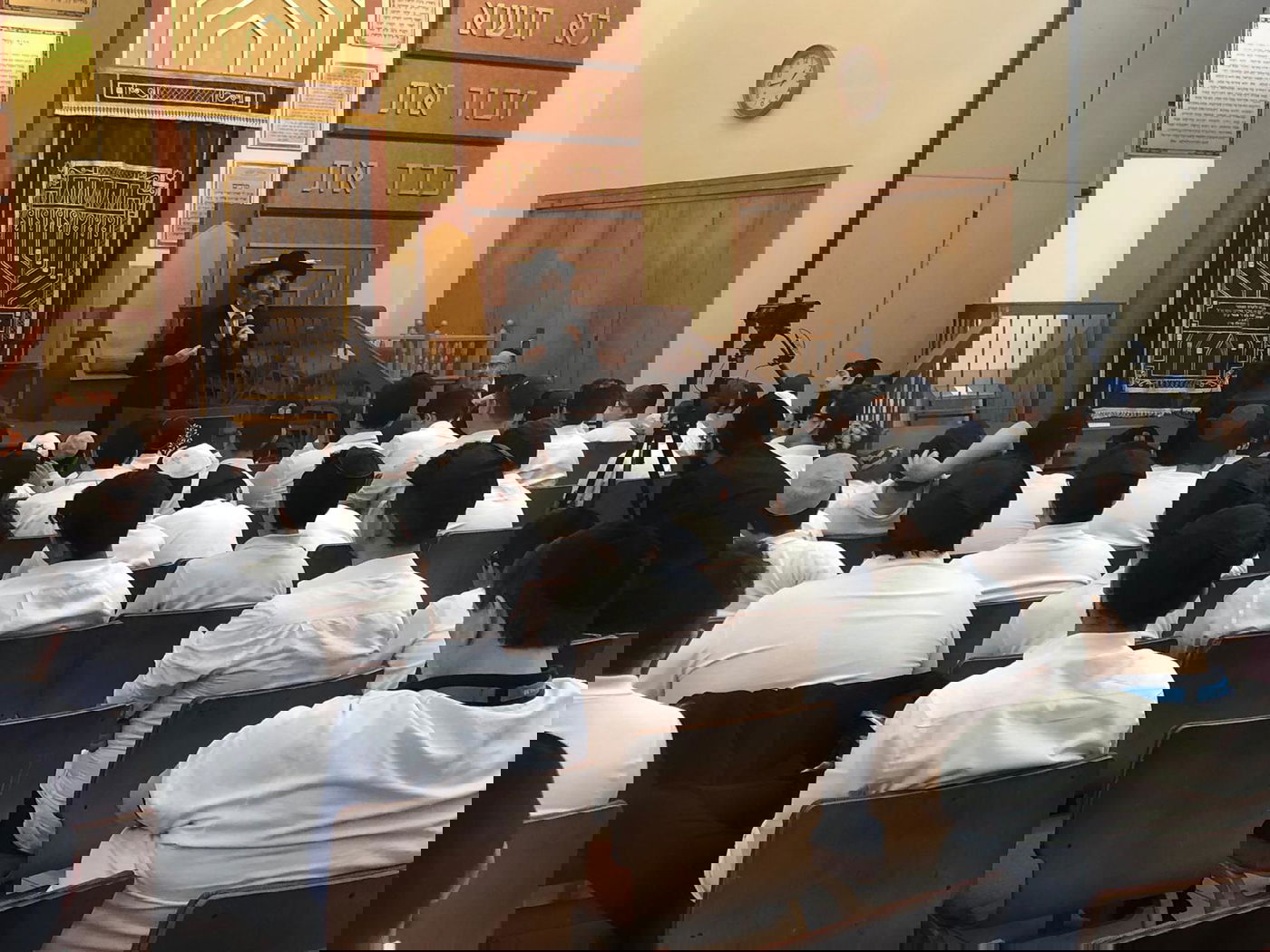 הגר"ד לאו: "לורי-לאה, אנו זקוקים לדמעות שלך"