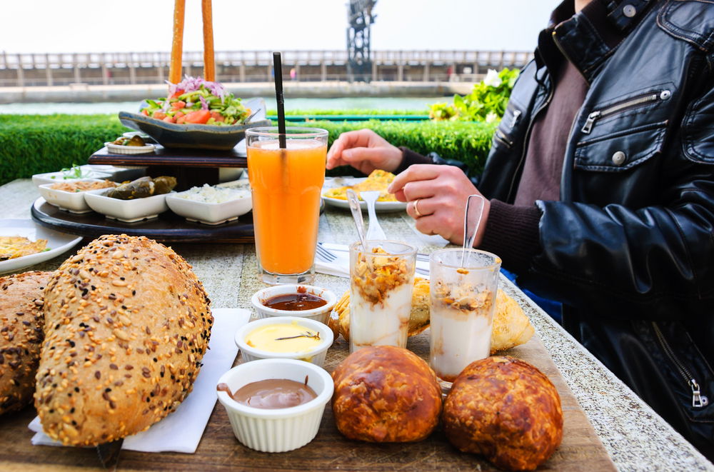 איך לא "לשבור" את הדיאטה בחופשה (איכשהו)?