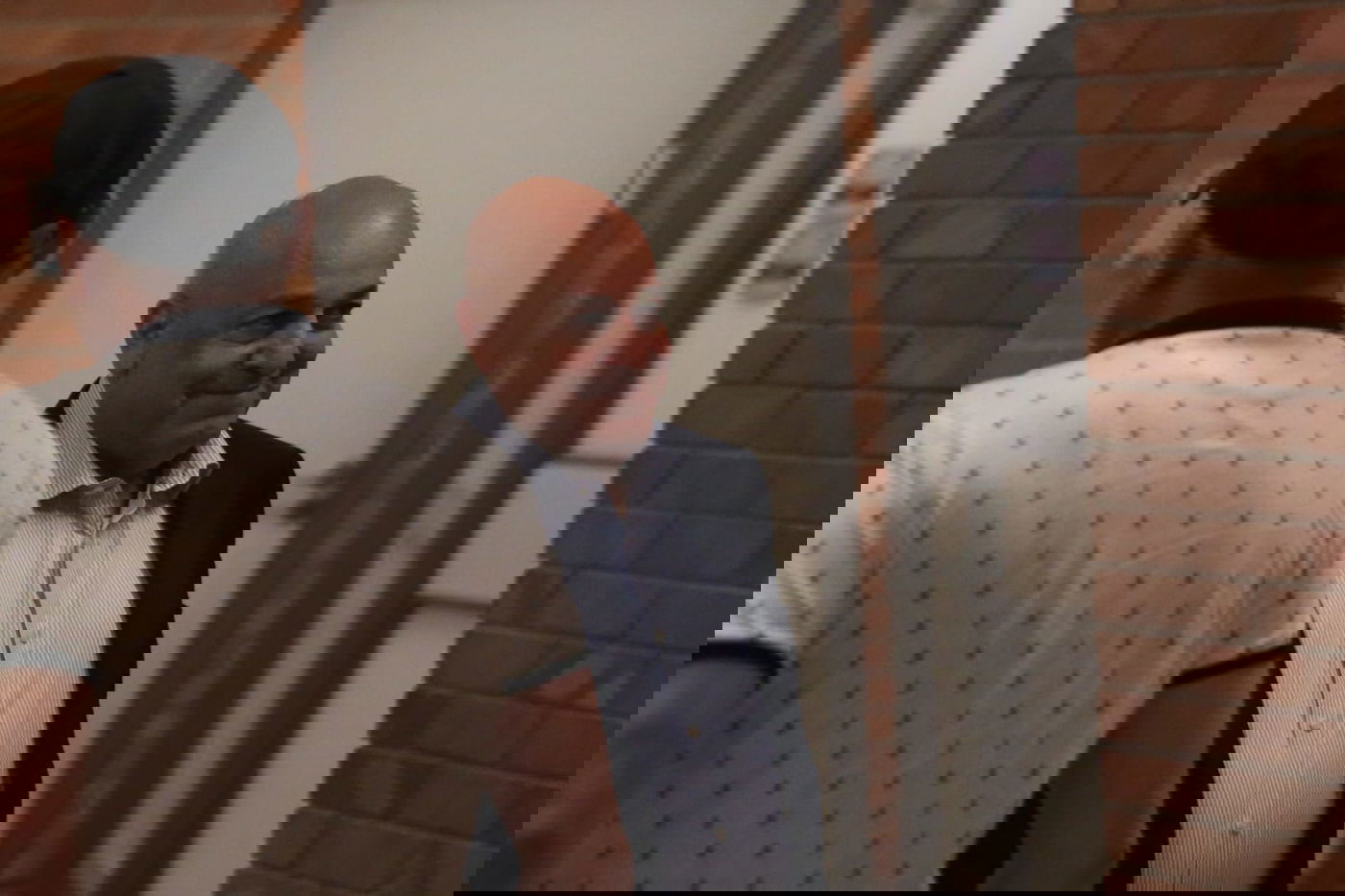 חייק נכנס לפגישה עם ליברמן