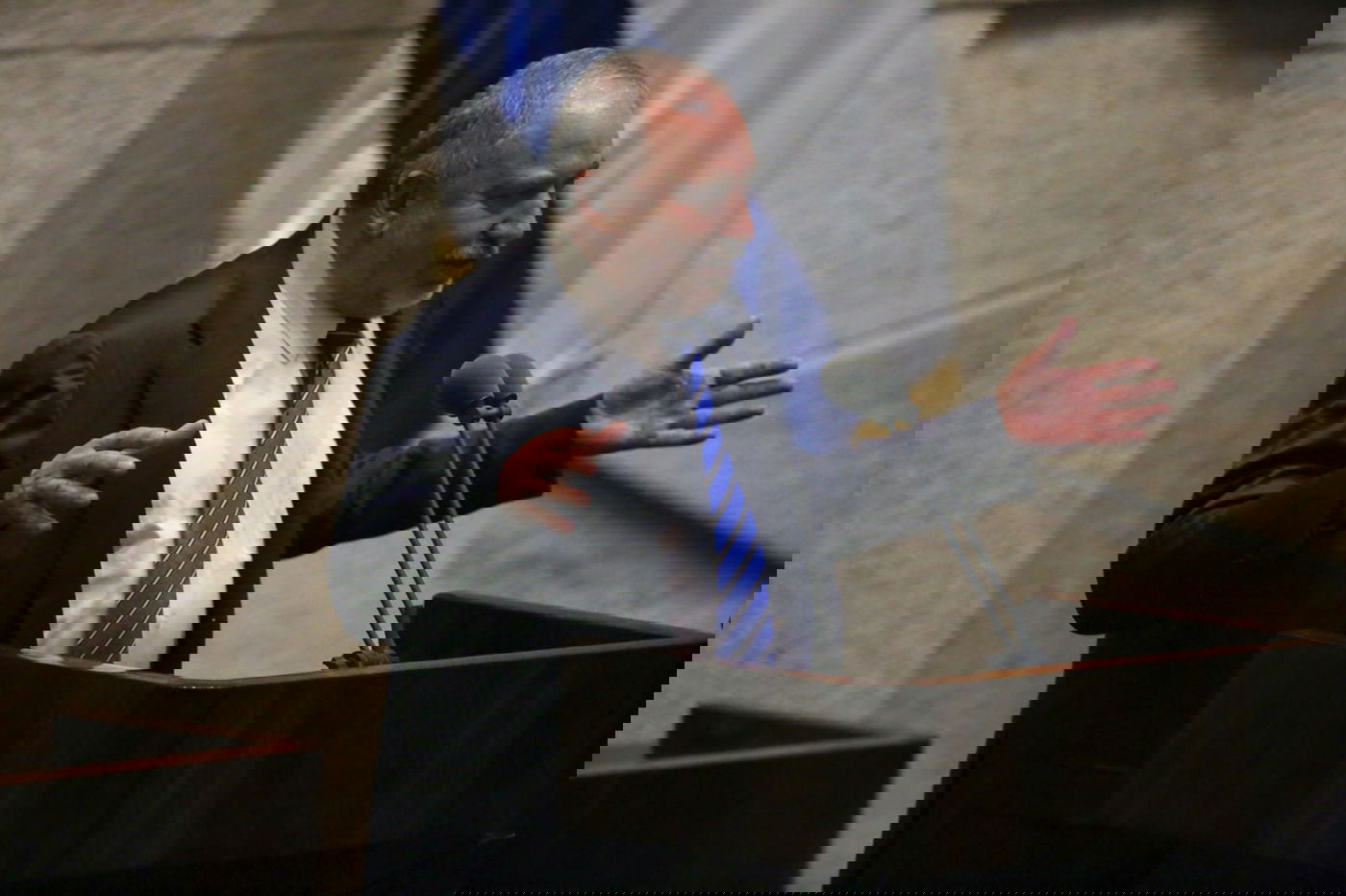 היום הדרמטי בכנסת - בעדשה של חיים גולדברג