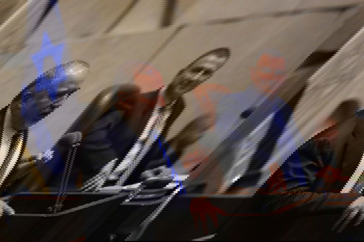 היום הדרמטי בכנסת - בעדשה של חיים גולדברג