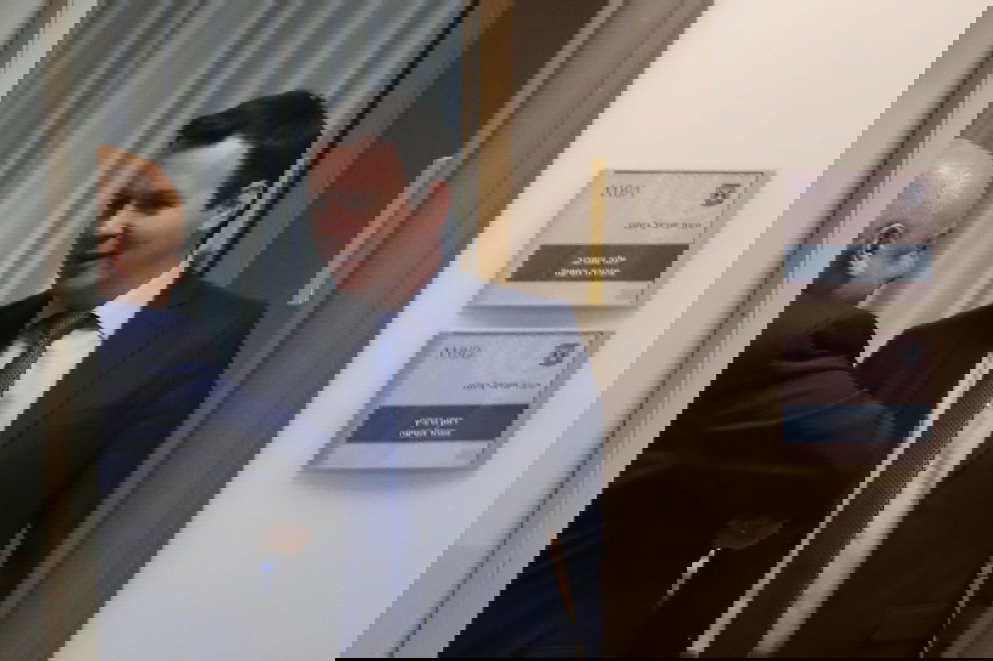 היום הדרמטי בכנסת - בעדשה של חיים גולדברג