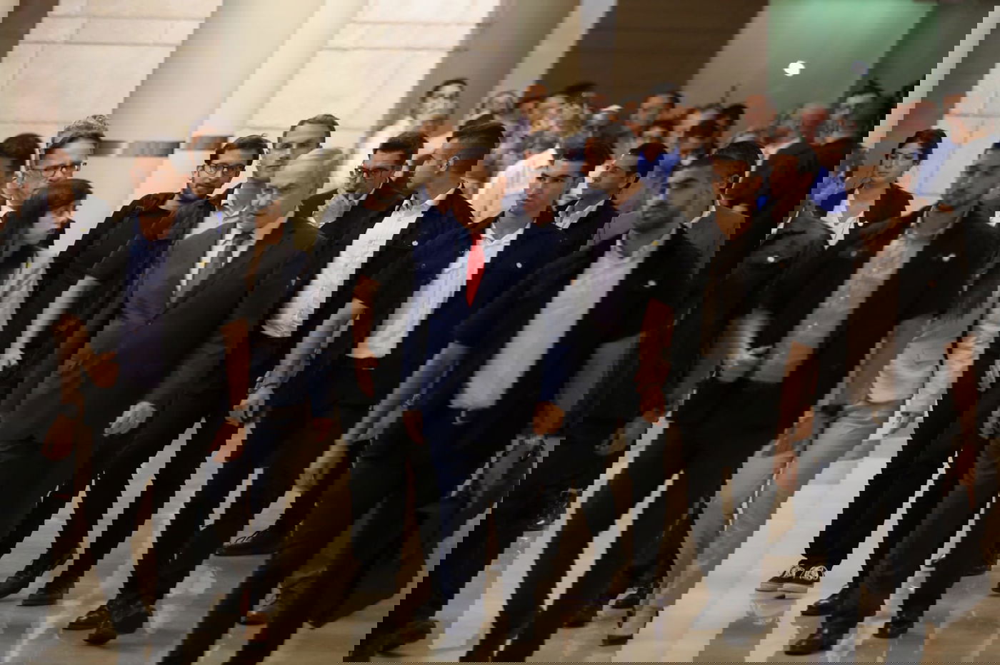 היום הדרמטי בכנסת - בעדשה של חיים גולדברג