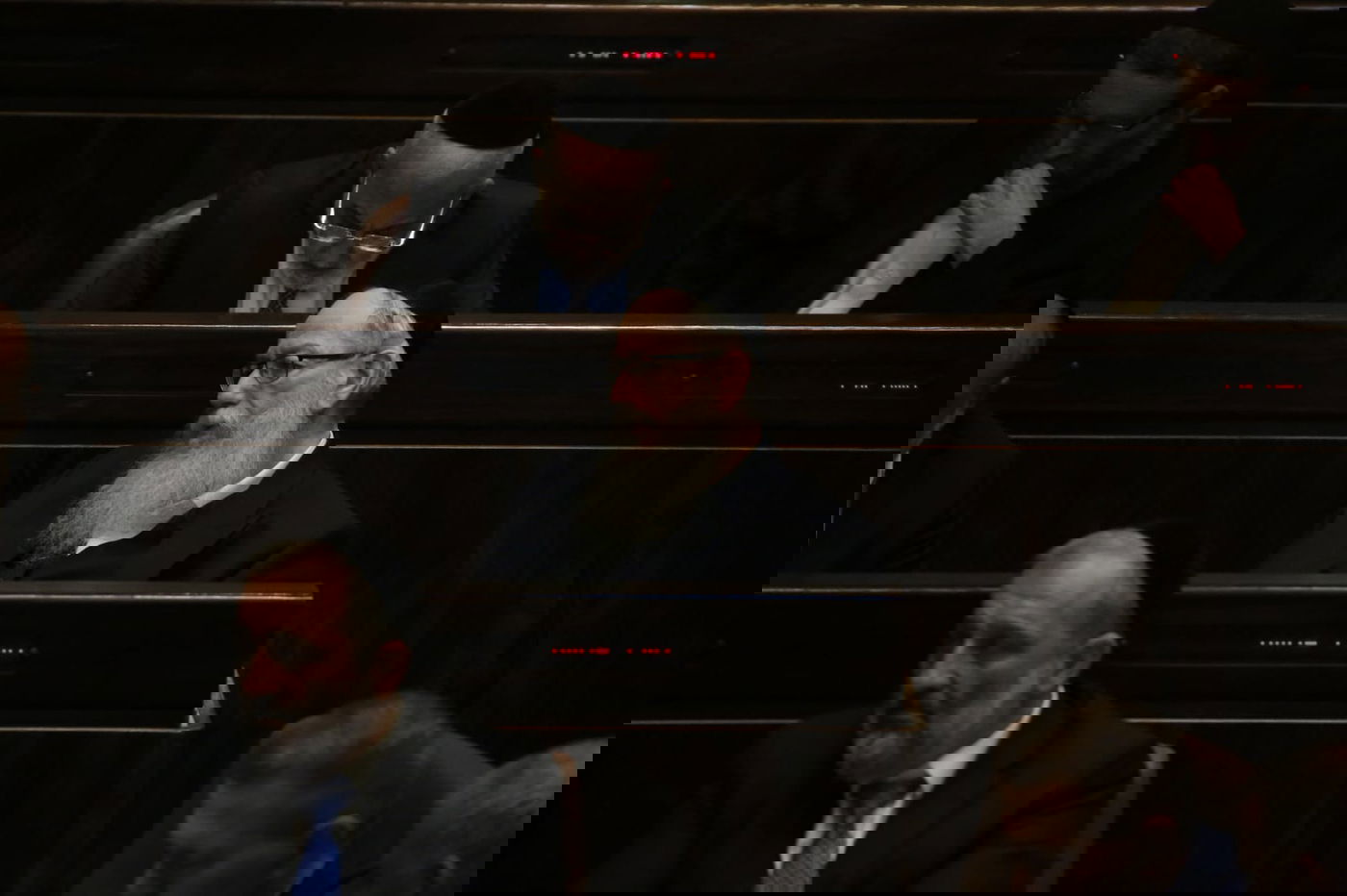 היום הדרמטי בכנסת - בעדשה של חיים גולדברג