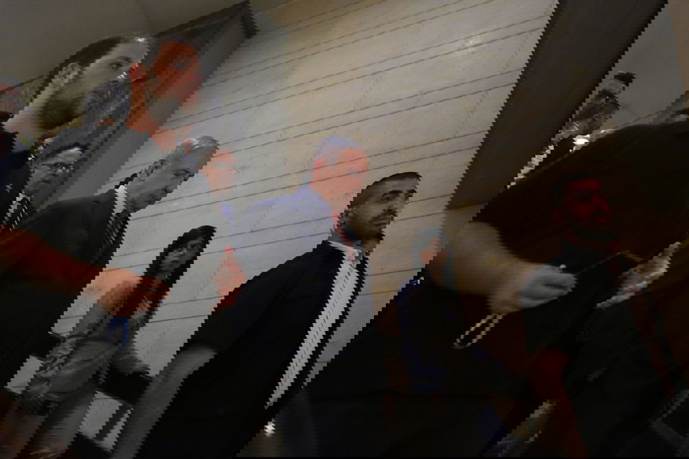 היום הדרמטי בכנסת - בעדשה של חיים גולדברג