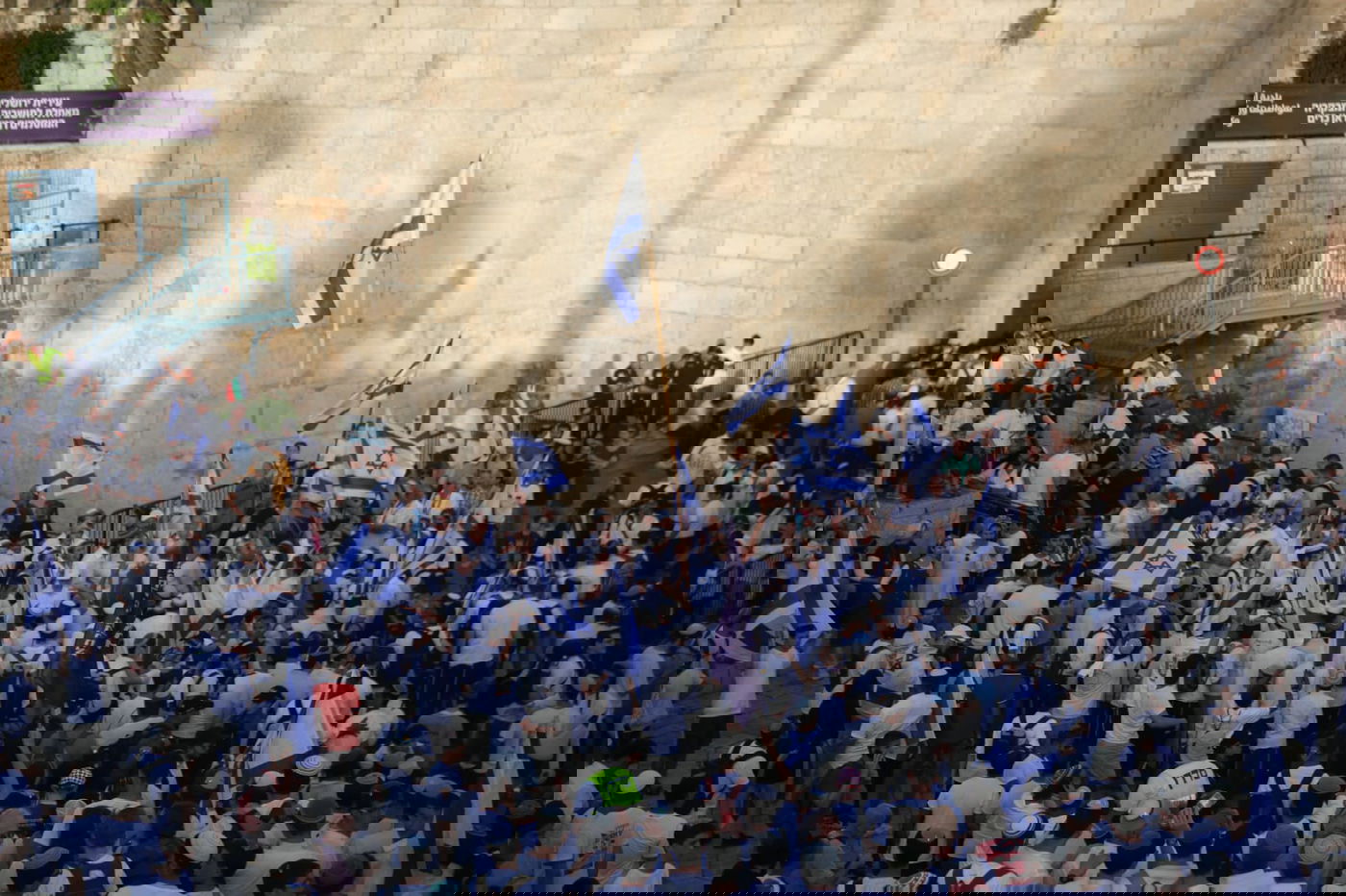 'ריקודגלים' ברחבת שער שכם • צפו בתיעוד