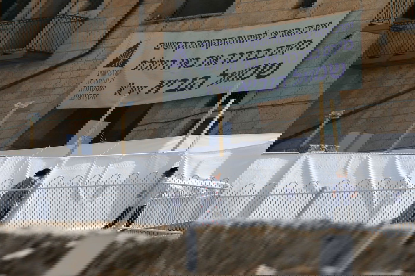 תיעוד: אלפי מתפללים על ציון שמואל הנביא