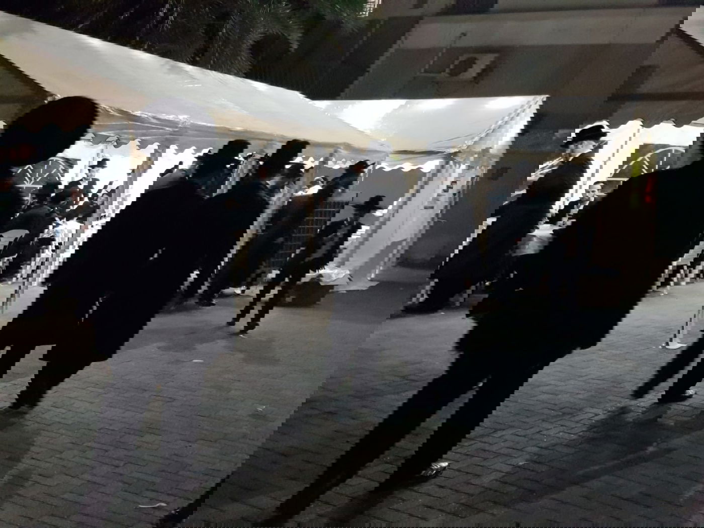 רבים עולים לקברו של השל"ה הקדוש • צפו