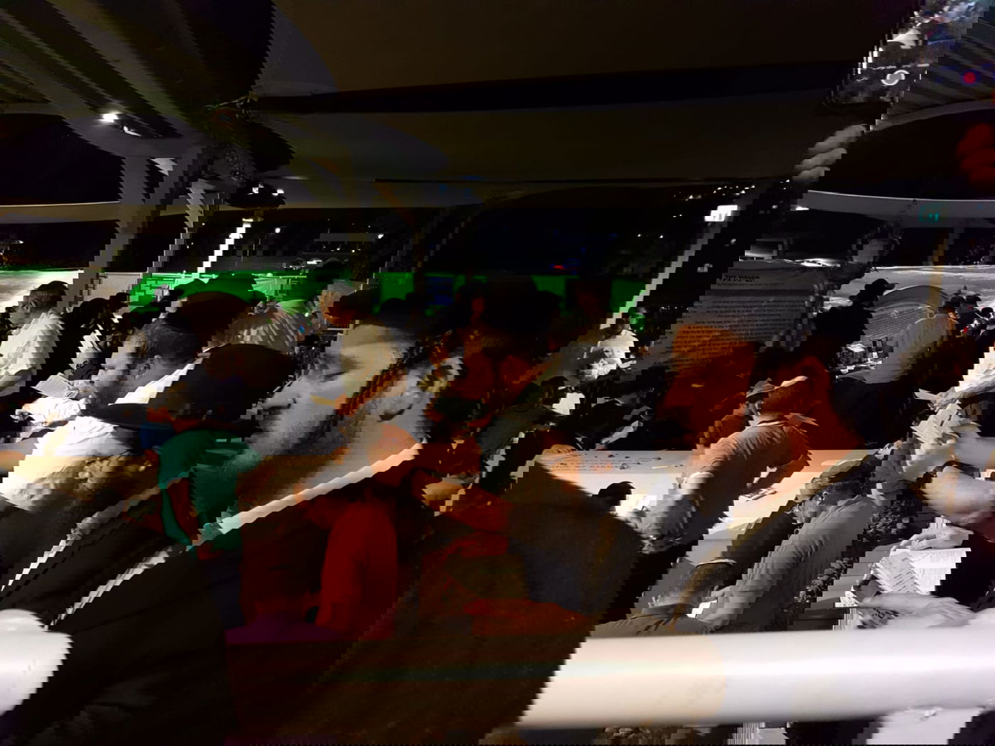 רבים עולים לקברו של השל"ה הקדוש • צפו