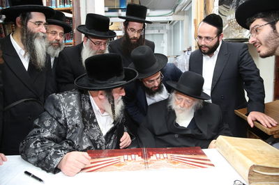 יעד הקמפיין של ויז'ניץ - 44 מיליון שקל