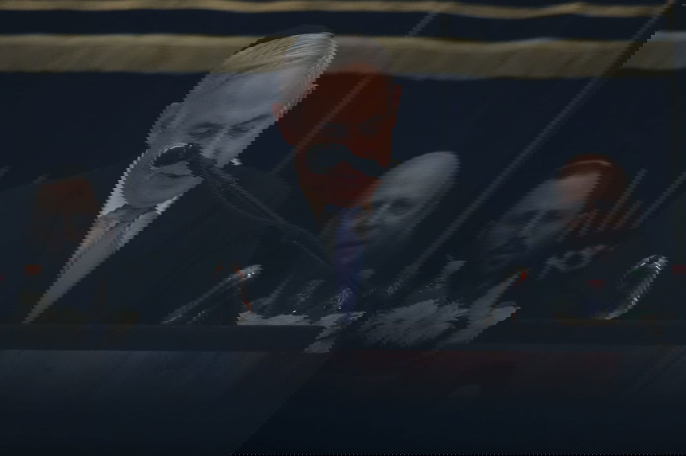 נתניהו חגג את יום ירושלים במרכז הרב • צפו