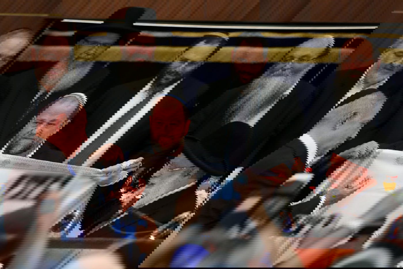 נתניהו חגג את יום ירושלים במרכז הרב • צפו