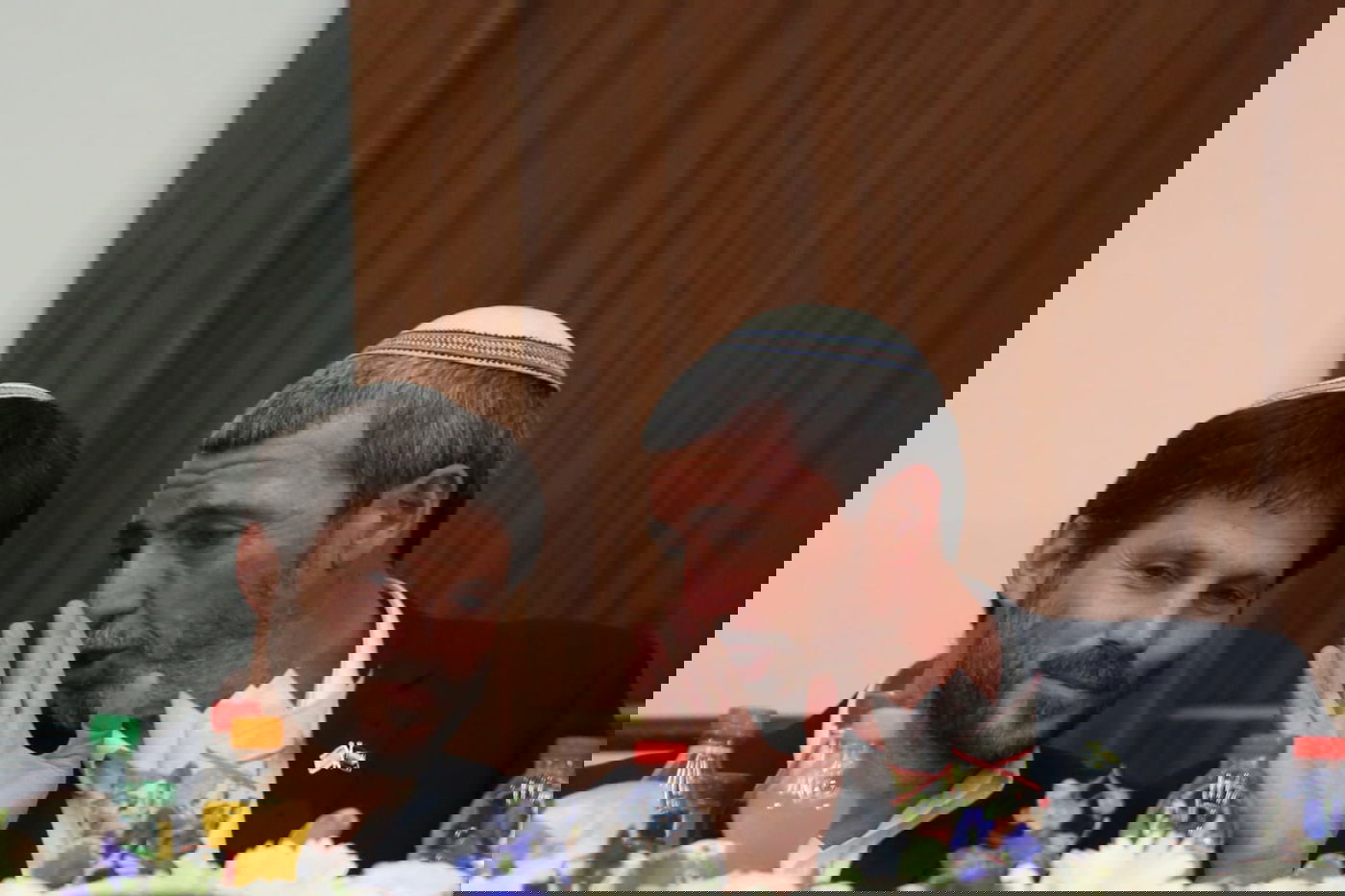 נתניהו חגג את יום ירושלים במרכז הרב • צפו