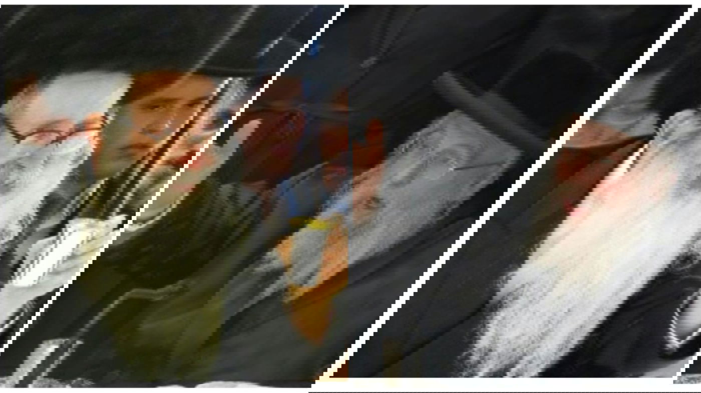 ההילולא באמשינוב: 'טיש' אחד- 2 אדמו"רים