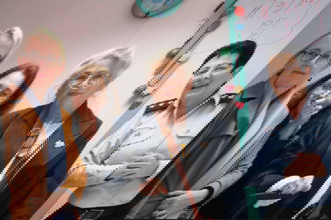 סמל לצניעות • גלריית פרידה מנחמה ריבלין