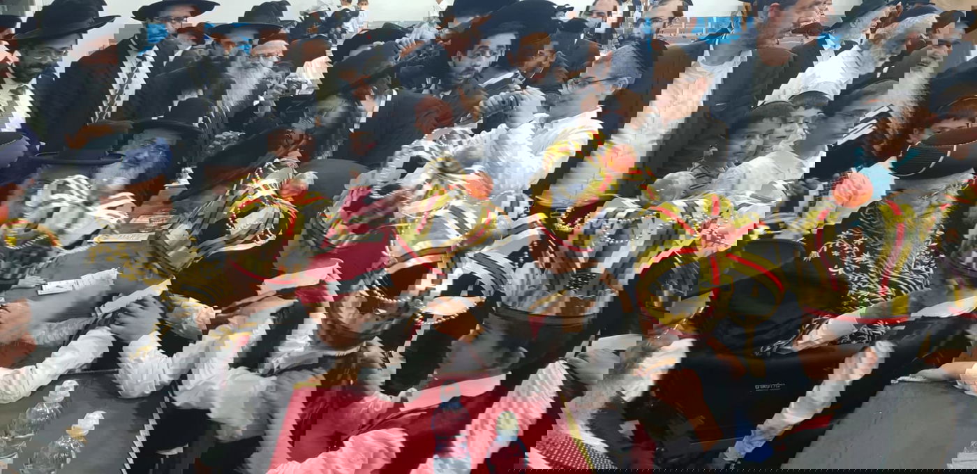 בראשות הראש"ל: הילדים קיבלו את התורה