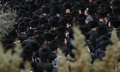 חסידי גור בחתונת נכד האדמו"ר