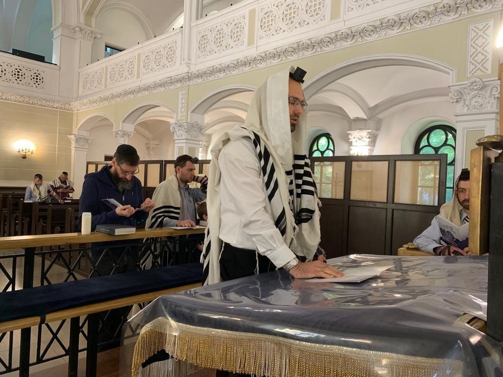 רבבות בעצרות תפילה והודיה ברחבי העולם לציון 'יום השחרור וההצלה'