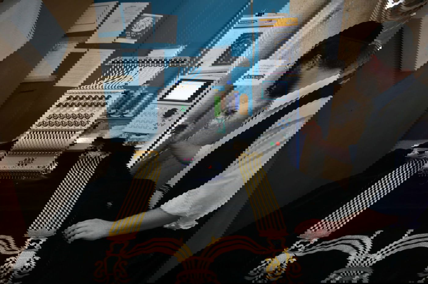 כך תופרים פרוכות - לארון קודש וספרי תורה