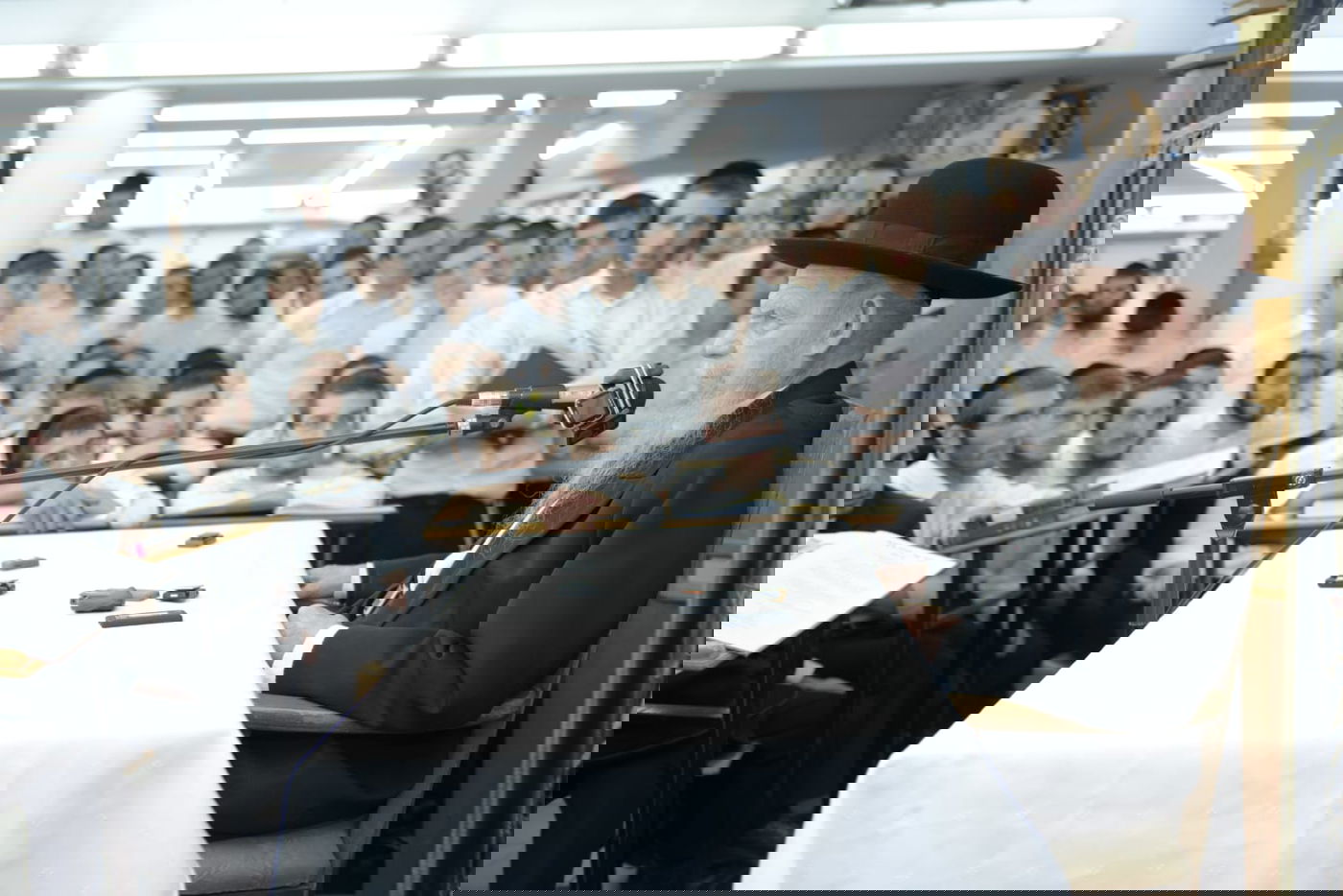 הגר"ג אדלשטיין חיזק את 'אורחות תורה'. צפו