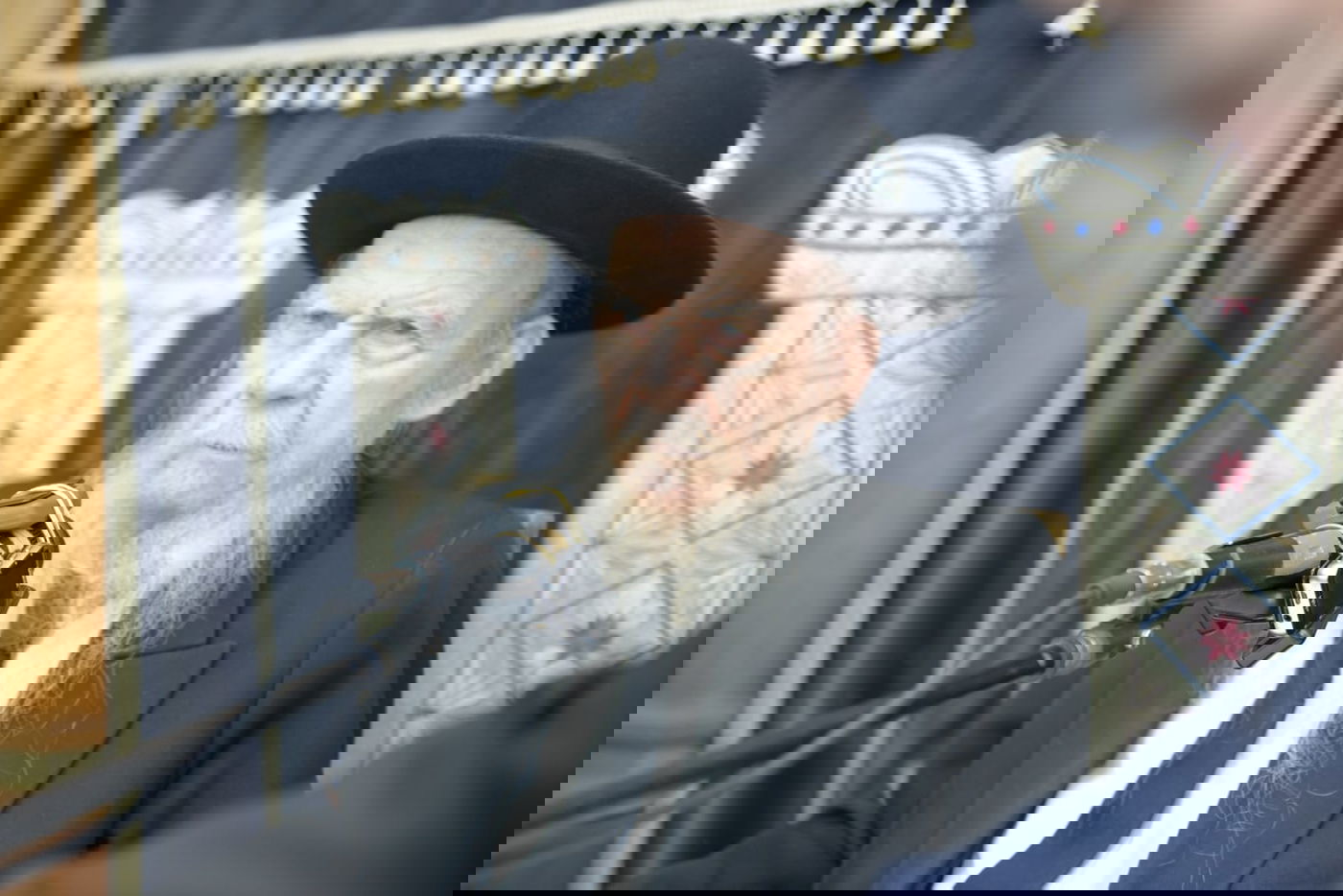 הגר"ג אדלשטיין חיזק את 'אורחות תורה'. צפו