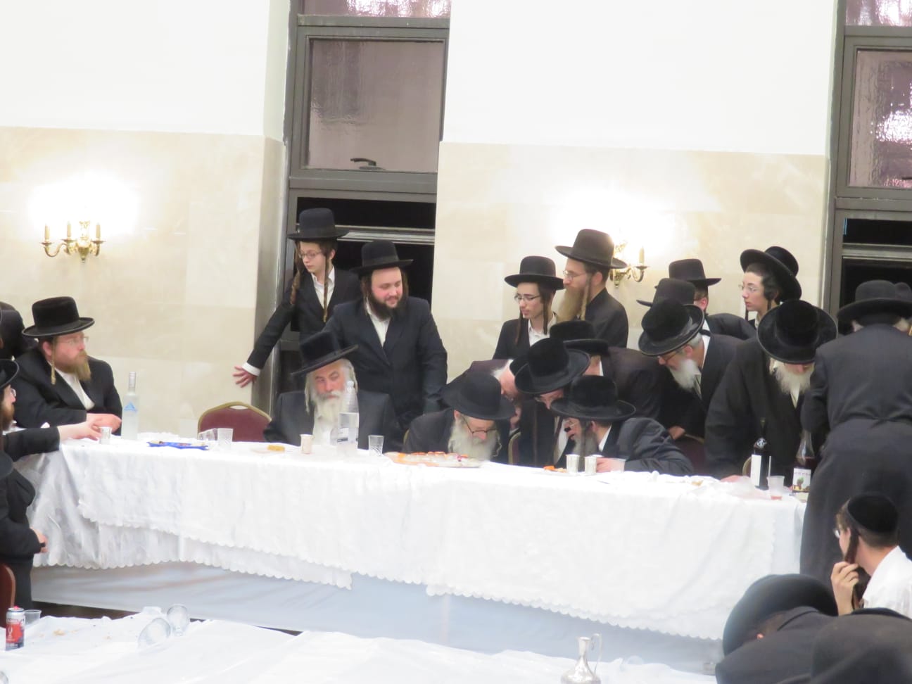 נכד הרבי ממודז'יץ ונכדת הרבי מאמשינוב - התארסו