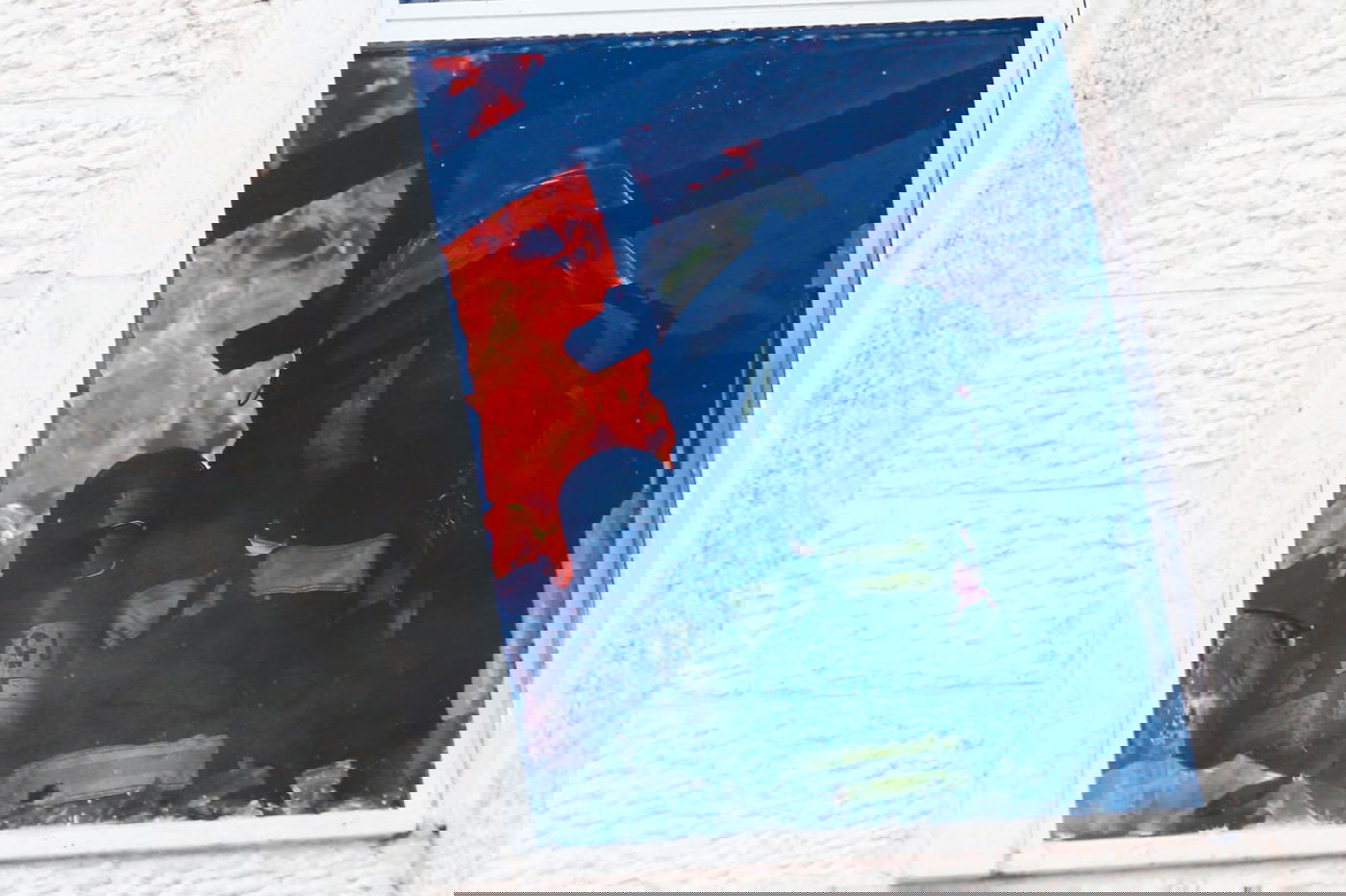 דיירת הבניין ל'כיכר השבת': "ילד הדליק אש וזה התפשט" • צפו