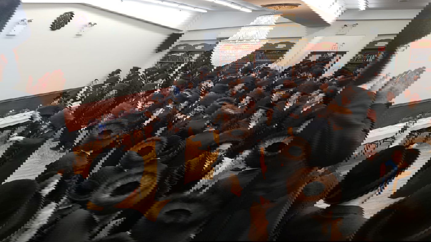 מהחתונה אמש